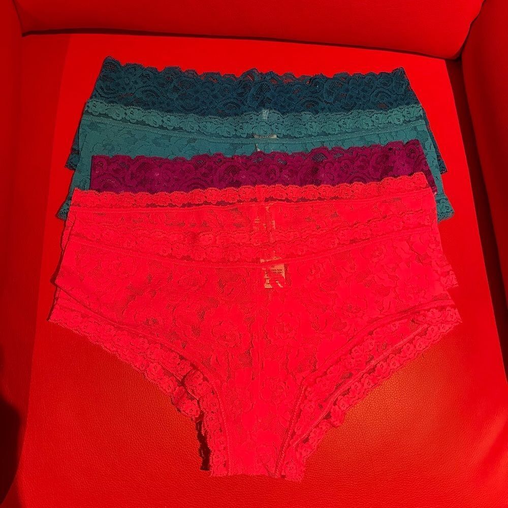 5 Lace underwear